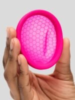 Intimina Ziggy 2 Flat-Fit Menstrual Cup B - Image 2