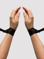 Lovehoney Tie and Tempt Luxury Bondage Kit (7 Pieces) - Image 4
