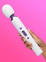 Lovehoney Deluxe Extra Powerful Rechargeable Wand Vibrator 2.0 - Image 2