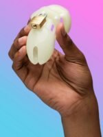 CB-6000S Short Male Glow In The Dark Chastity Cage Kit - Image 4
