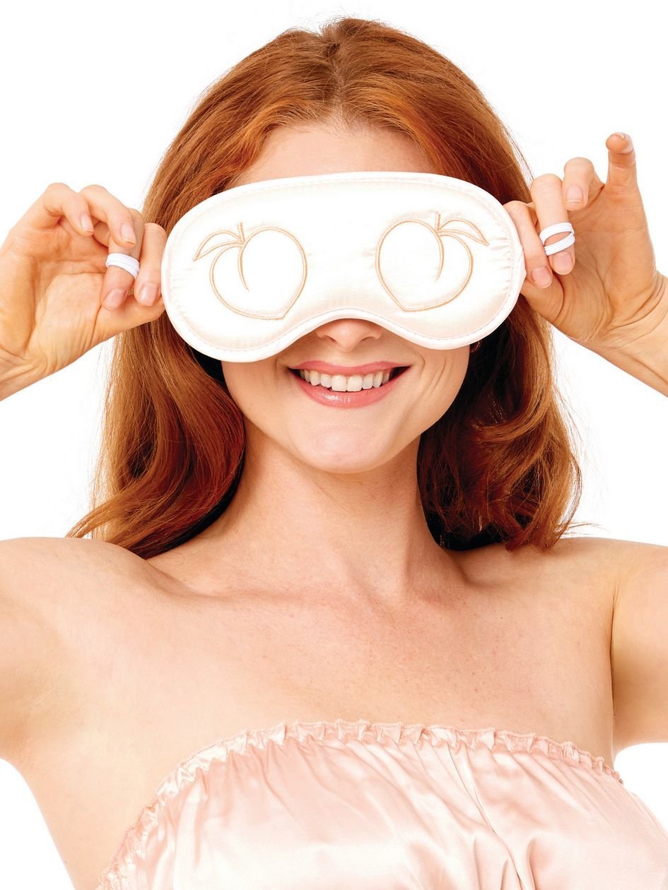 87850.jpg Sportsheets Peaches 'n CreaMe Soft Eye Mask - Image 1
